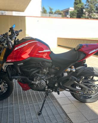 Ducati monster sp 937