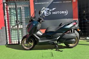 Yamaha X-Max 300