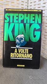  A VOLTE RITORNANO di STEPHEN KING