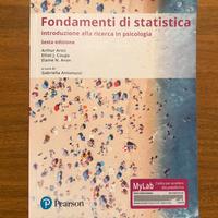 Libro universitario di fondamenti di statistica