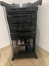 Impianto stereo compatto vintage Kenwood.