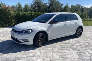 VOLSKSWAGEN GOLF 7.5 1.6 TDI 115CV I.Q. DRIVE