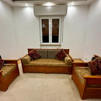 Salotto completo in legno massello con contenitore