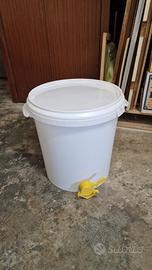 Maturatori plastica 30L con rubinetto Quarti 