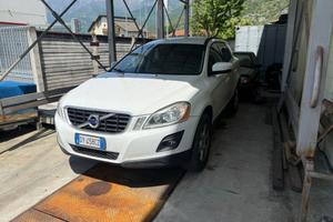 Volvo XC 60 XC60 2.4 D 163 CV AWD Momentum