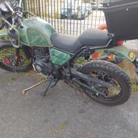 moto Royal Enfield Himalayan