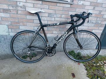 bici corsa scott cr1 pro ultegra 105