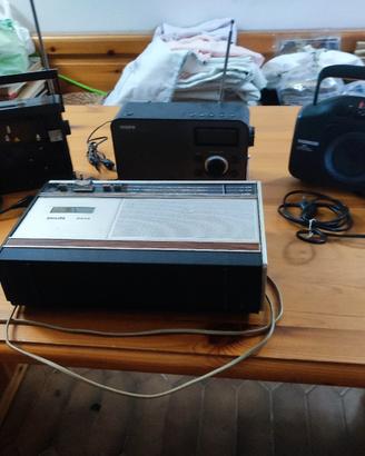 Tre RADIO e una RADIO REGISTRATORE