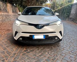 Toyota CHR 1.8 Hybrid Lounge