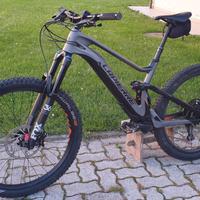 Lapierre e-zesty e-bike light