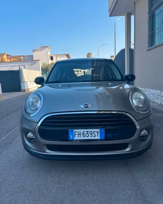 Mini 1.5 Cooper D Hype 5 porte ANNO 2017