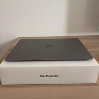 MacBook Air 2022 chip M1