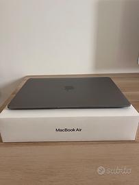 MacBook Air 2022 chip M1