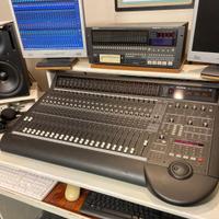 Mackie D8B Console Digitale Professionale