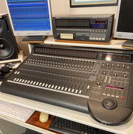 Mackie D8B Console Digitale Professionale