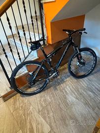 MTB Cube 110 AMS taglia 26,5"