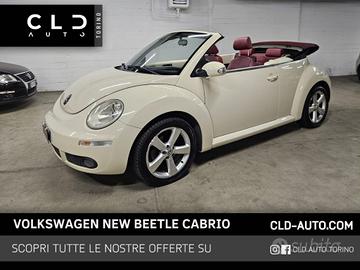 VOLKSWAGEN New Beetle 1.6 Cabrio Lim. Red Edt.
