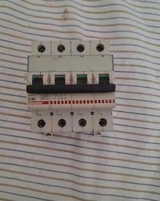 BTicino F84H/40 – Interruttore magnetotermico