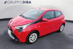 Toyota Aygo II 2018 5p 5p 1.0 x-cool 72cv