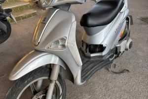 Piaggio liberty 200