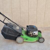 tagliaerba a benzina Honda trazionato