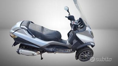Ricambi usati Piaggio MP3 2008