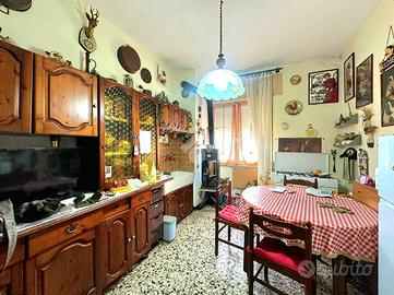 4 LOCALI A CENGIO