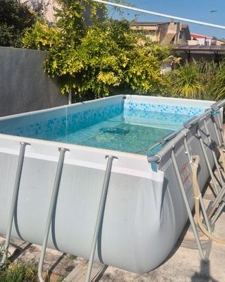 Piscina da giardino usata