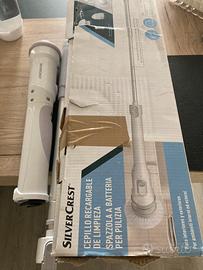 Spazzola pavimenti nuova usata per prova