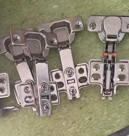 cerniere per ante di mobilio