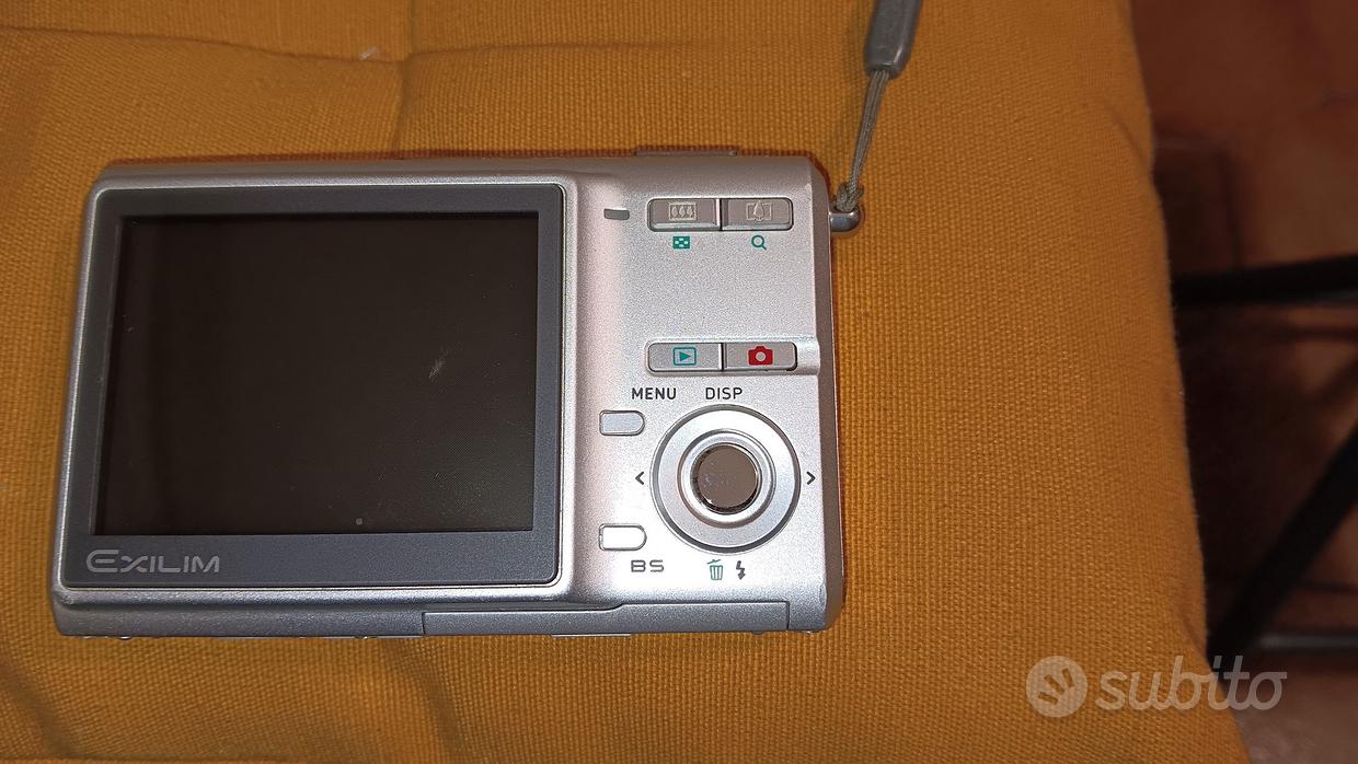 Macchina fotografica casio exilim Fotografia usata