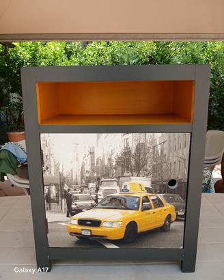 Mobiletto/Comodino Maisons du Monde "Taxi"