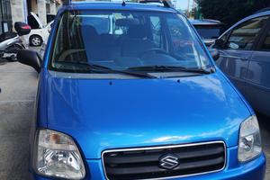 auto Suzuki vagon r  