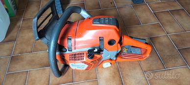 motosega Husqvarna 562 XP per uso 