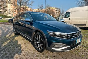 Passat Alltrack 2.0 TDI 190CV DSG 4Motion – 4x4