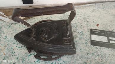 ferro da stiro antiquariato 