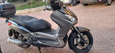 Xmax 250 - 2007