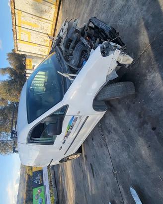 Ricambi usati sul piazzale Volkswagen Caddy VAN 20