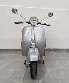 Vespa sprint v. cc150 del 1974.