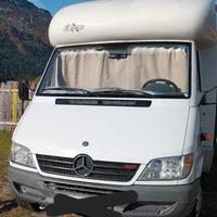 Camper Extreme garage