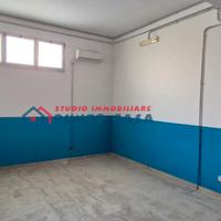 PRESSI VIA CESARO' - Garage a partire da 15mq