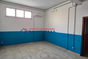 PRESSI VIA CESARO' - Garage a partire da 15mq