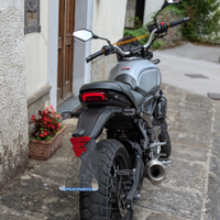 Voge trofeo 300 acx scrambler