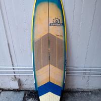 Tavola kite surfino
