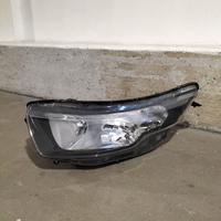 Fanale anteriore sinistro Iveco Daily