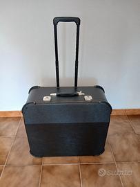 Custodia fisarmonica 