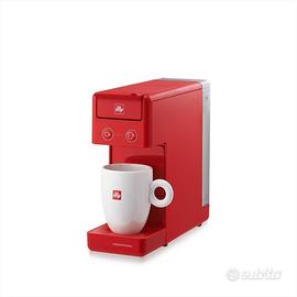 Macchina da Caffè Illy Y3.2 – Nuova