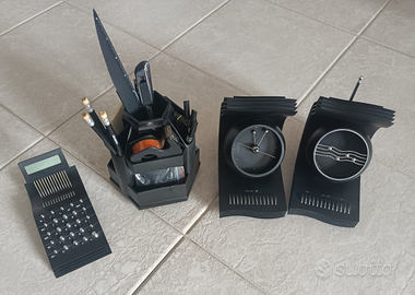 Set da tavolo: radio, sveglia, organizer, calcolat