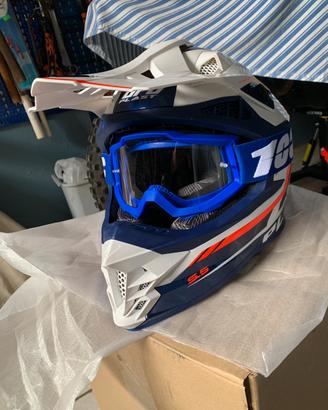 Casco da cross UFO