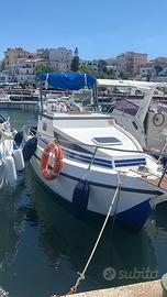 Barca anche senza patente, motore nuovo